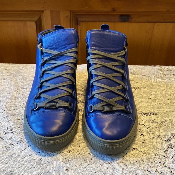 BALENCIAGA LEATHER SNEAKERS - Picture 3 of 9